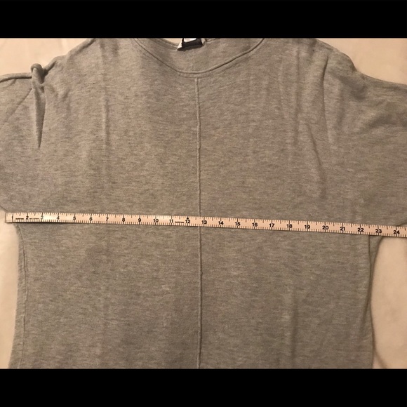 Christopher & Banks Top - Picture 4 of 6